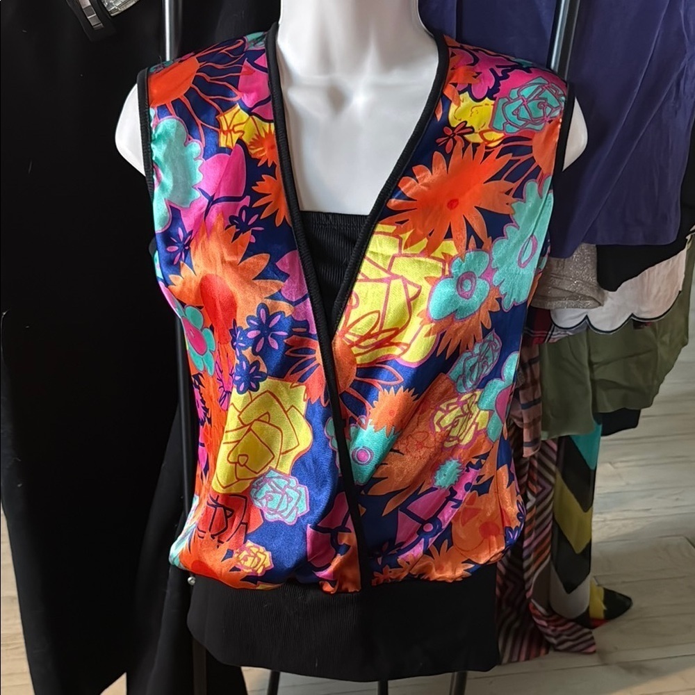 Ginger G Vibrant Floral Vest - Multicolor